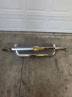 Chevy Silverado Chrome Front Grille