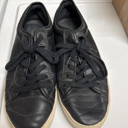 Old Navy Men’s Black Shoes Size 10