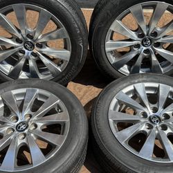 17” TOYOTA WHEELS BRIGESTONE TIRES 215/55/17