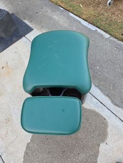 Pedicure cart $45