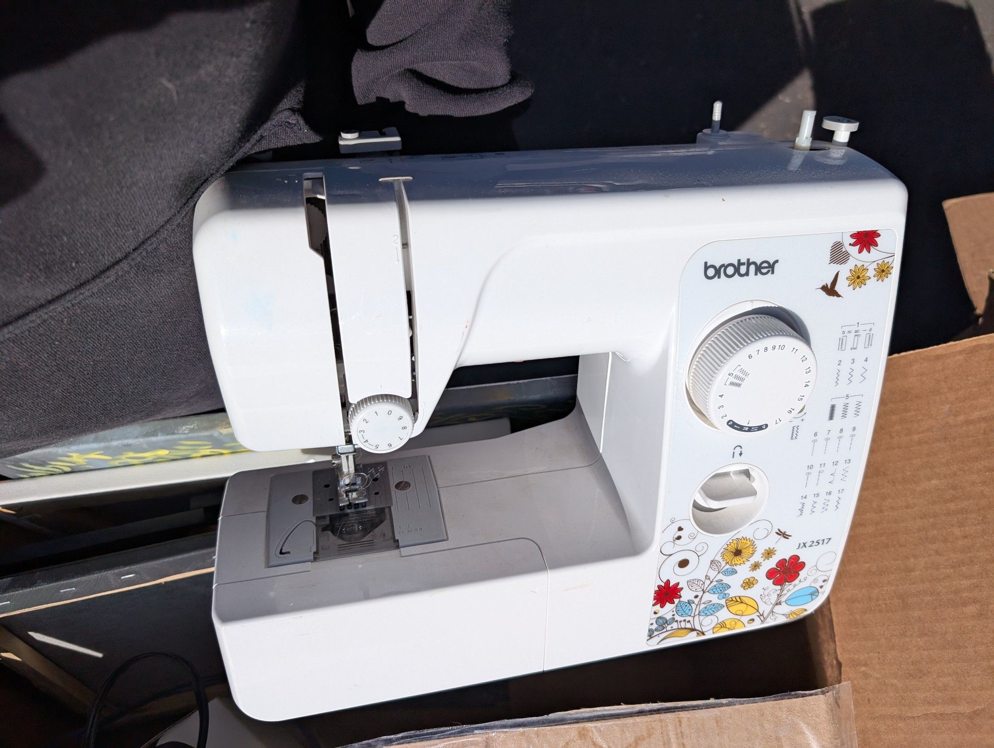 Brother jX2517 Sewing Machine