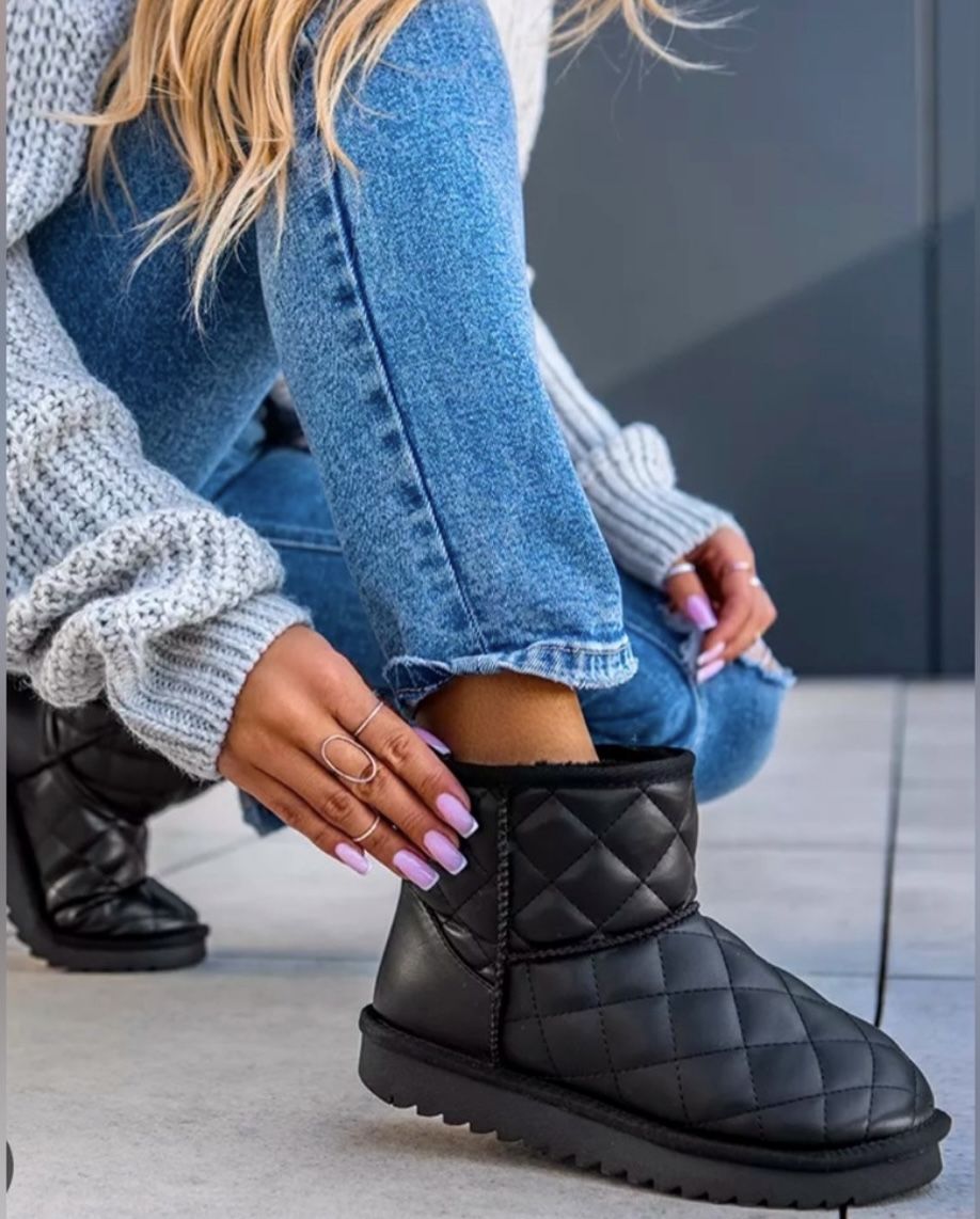 UGG Classic Mini II Quilted boots