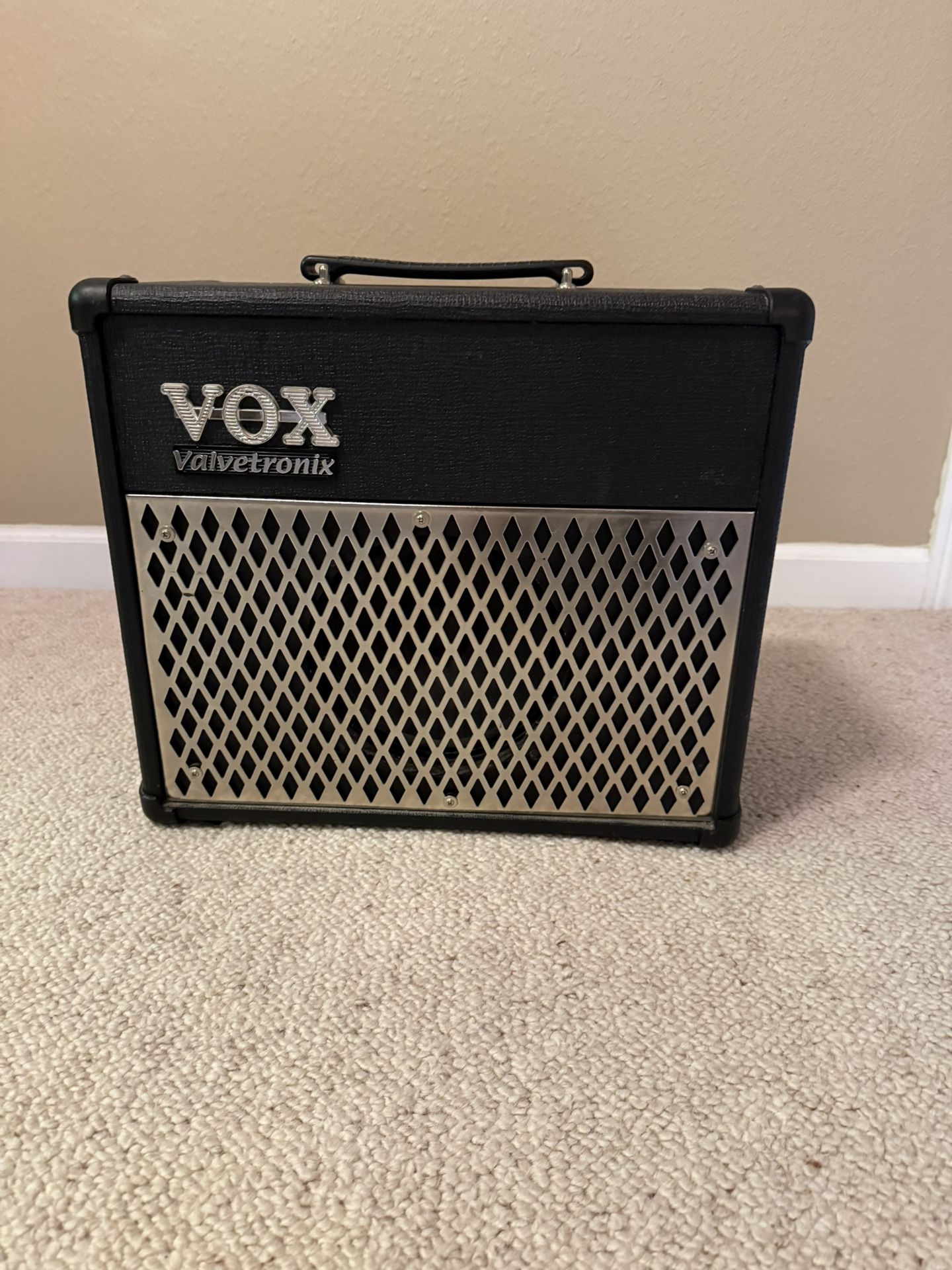 Vox Valvetronix practice amp