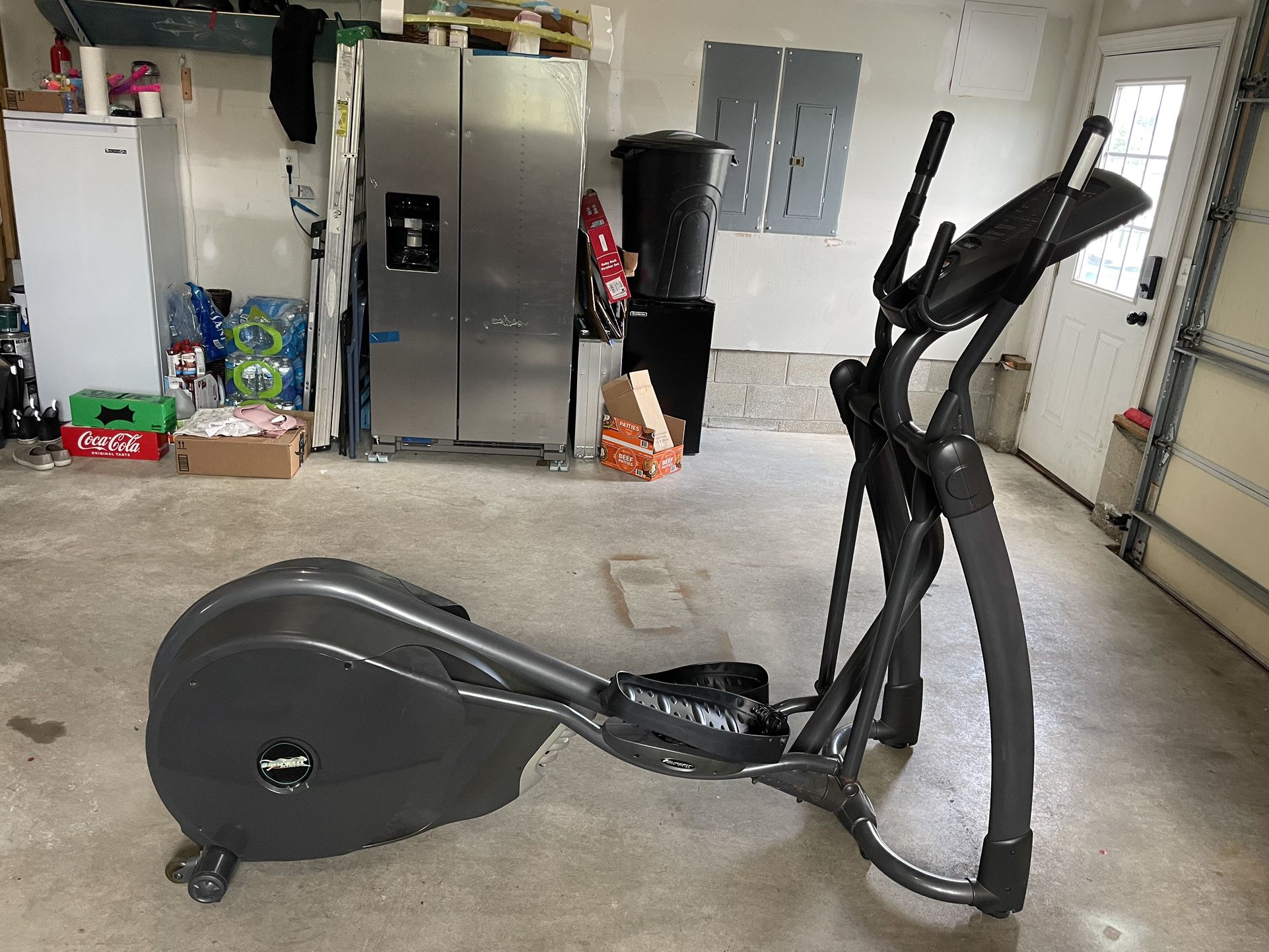 Elliptical- Smooth Fitness CE 3.2