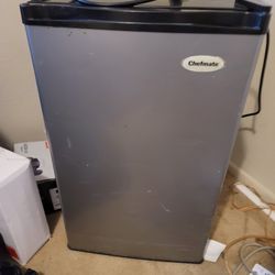 Chefmate Mini Fridge