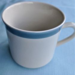 

Set Of 8 Everyday Gibson Coffee Mug Cup White With Blue Stripe, 

