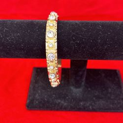 Beautiful Bling Bangle Bracelet 