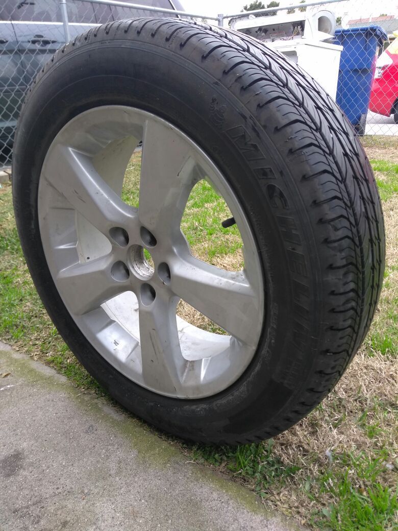 Michelin tire and rim size 235/55R15