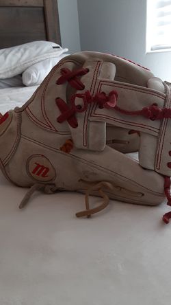 Glove relace read distcription