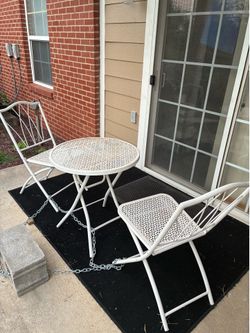 A table set