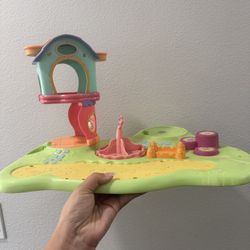 Littlest Pet Shop Whirl Around Playground 