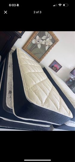 Twin mattress