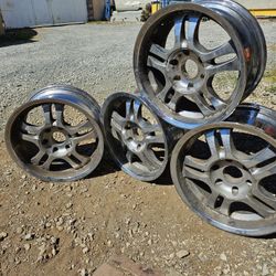 20 inch rims Used on Nissan Titan