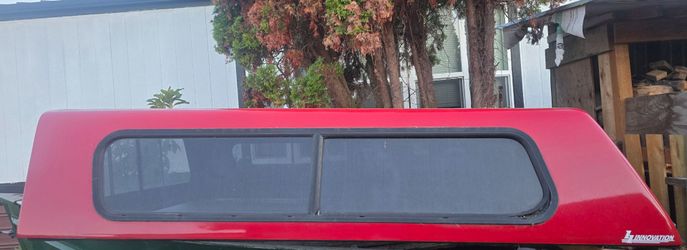 Truck canopy