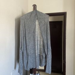 H&M Gray Sweater 