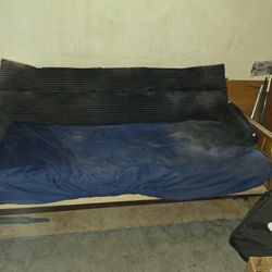 Lounge Couch / Day Bed