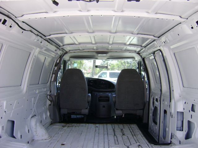 2001 Ford Econoline