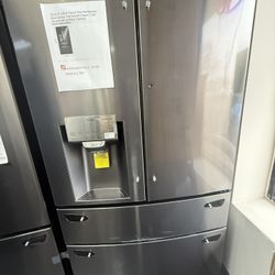 Lg French Door Refrigerator 