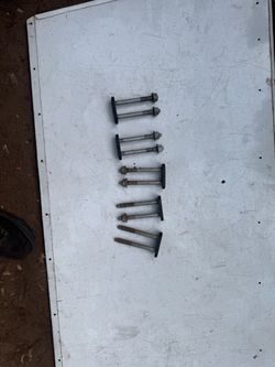 2007-2013 GMC sierra bracket bolts