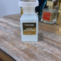 Tom Ford Eau De Soleil Blanc