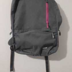 Incase Compass Backpack With Flight Nylon Ultra Dark Gray