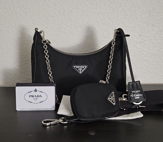 Prada Re-Edition 2005