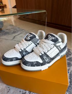 LV Trainer Denim Size 10