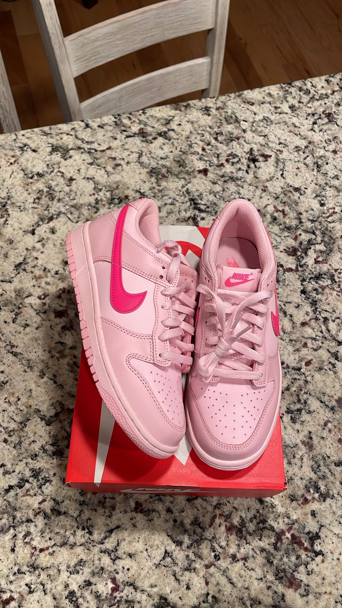 Nike Dunk Low ‘Triple Pink’