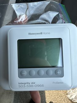 Honeywell Home T6 Pro Series Brand New