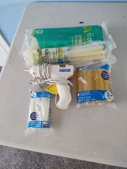 Surebonder Glue Gun with Glue Sticks Bundle