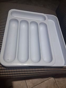 Gently used silverware organizer