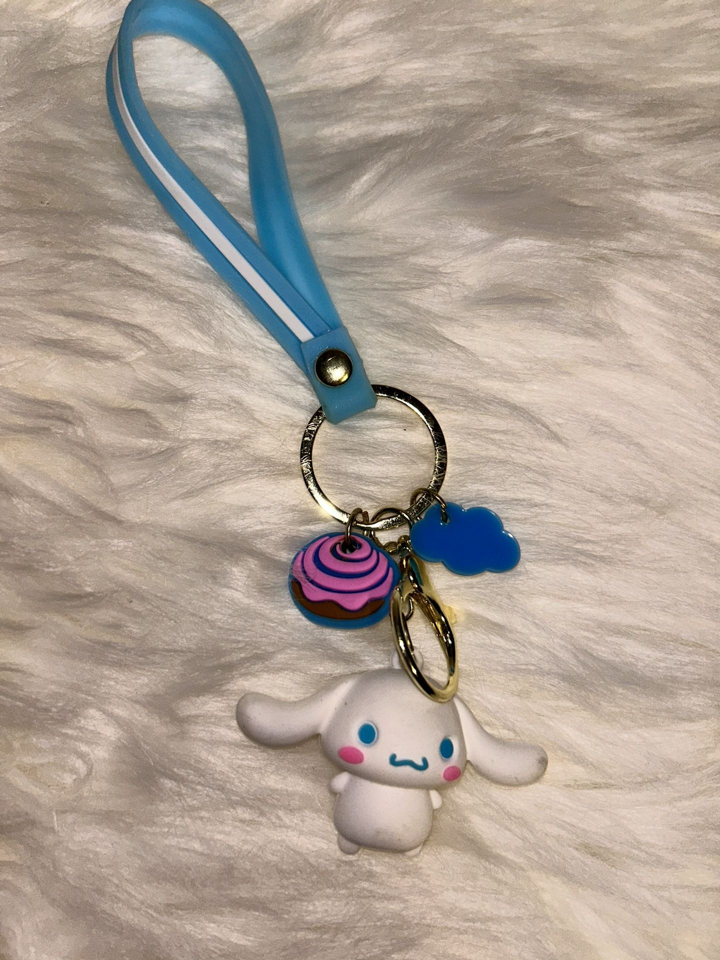 Cinnamon Roll Keychain