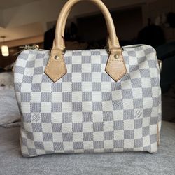 Authentic Louis Vuitton Bandouliere 25 Damier Azur 
