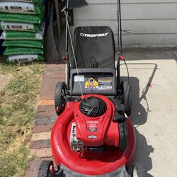 Lawnmower 