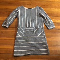 Grey and White Dress size small (0 or 2)