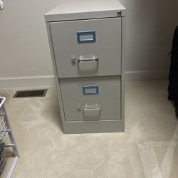 FIILING CABINET - Metal 2 Drawer