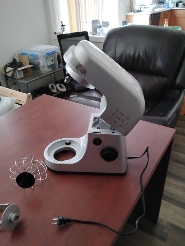 Cake Making Mixer Machine
