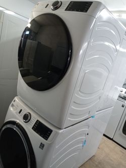 GE stackable front load washer and dryer set - Free delivery