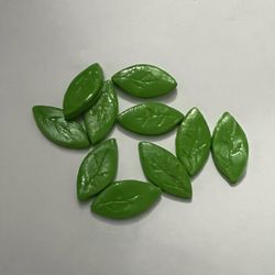 10 Clay Leaf Magnets