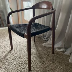 Rattan mid century modern chair