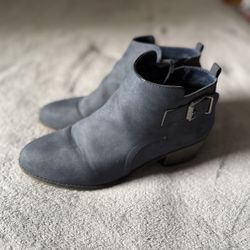 Women Boots
