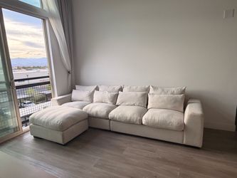 Modular sectional