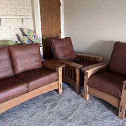 Mission-style Oak Loveseat and Chairs 
