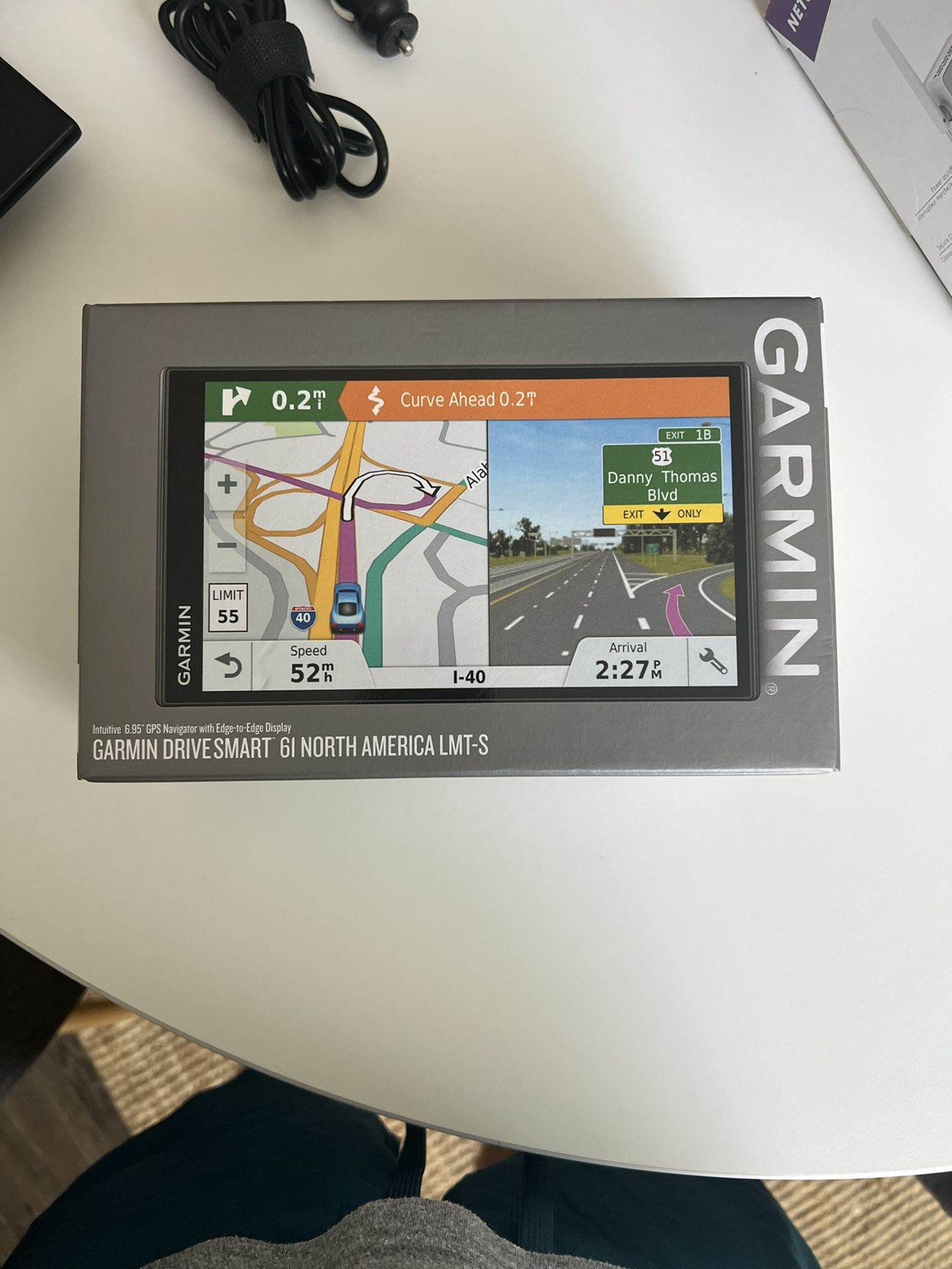 Garmin Drive Smart 61 — Full Box & Accessories (used)