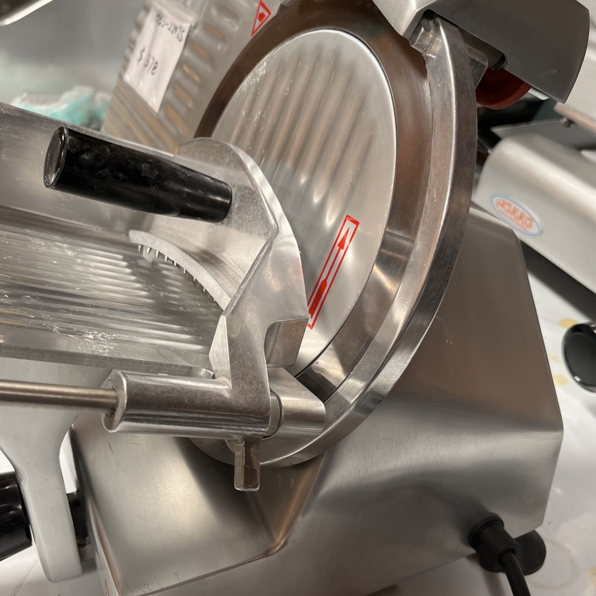Refurbished Hakka 9” Commercial Meat Slicer RHBS 220JS