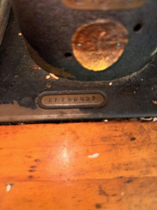 Vintage Singer SEWING