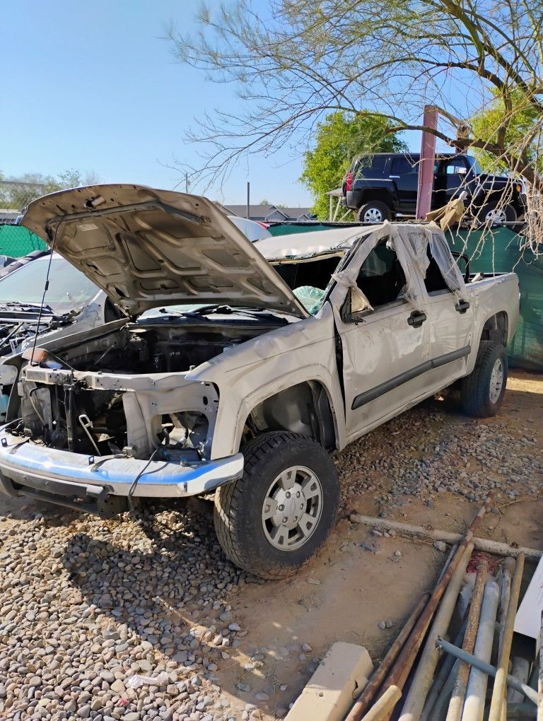 2008 Chevy Colorado Parts