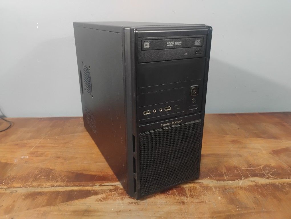 Custom Desktop Computer PC W/ CoolerMaster Case