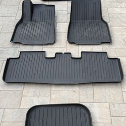 2025 Tesla Model Y Car Floor Mats