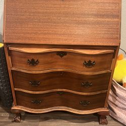 French Dresser 